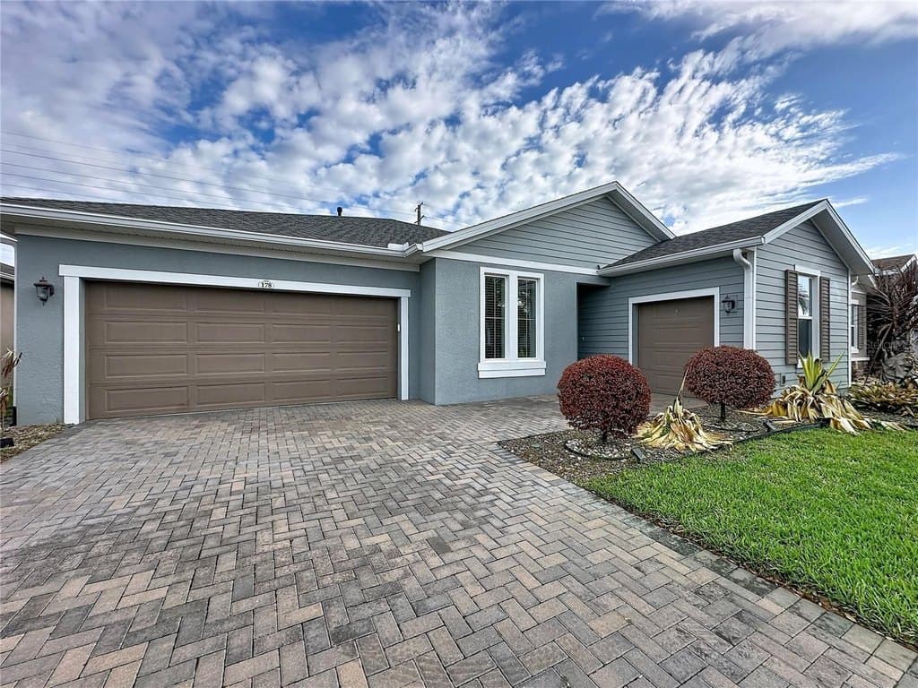 3 bedroom house for sale at 178 Silver Maple Rd Groveland 34736 - $485,000