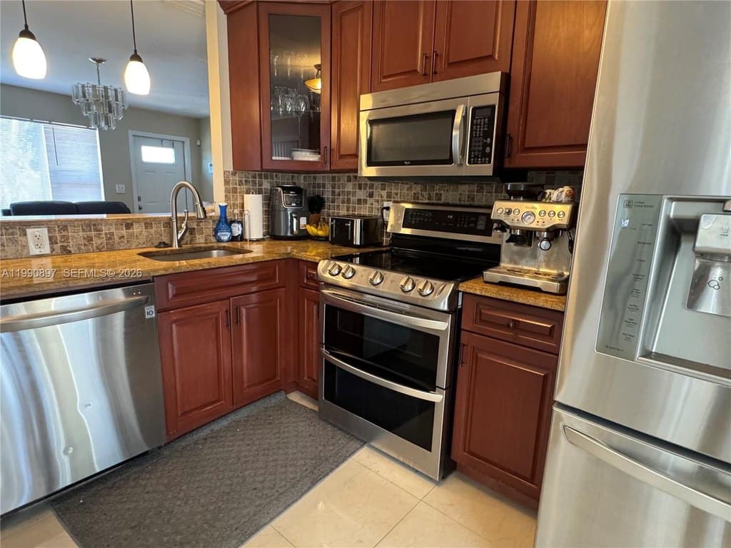 3 bedroom house for sale at 1460 NE 30th Ct Pompano Beach - $524,300