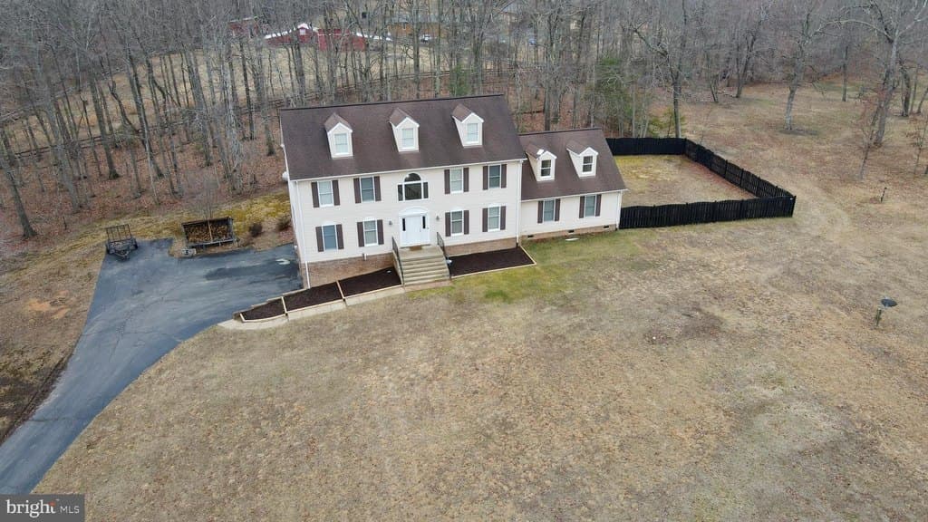 4 bedroom house for sale at 1503 Grace Estates Dr Catlett - $859,000