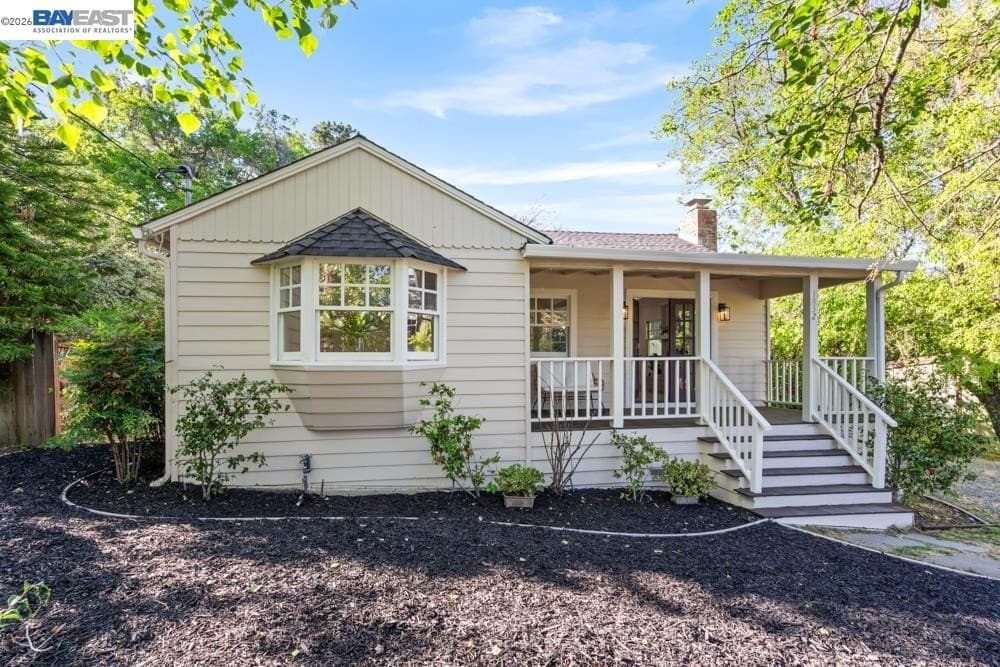 3 bedroom house for sale at 1832 Parkside Dr Acalanes Ridge - $1,198,000