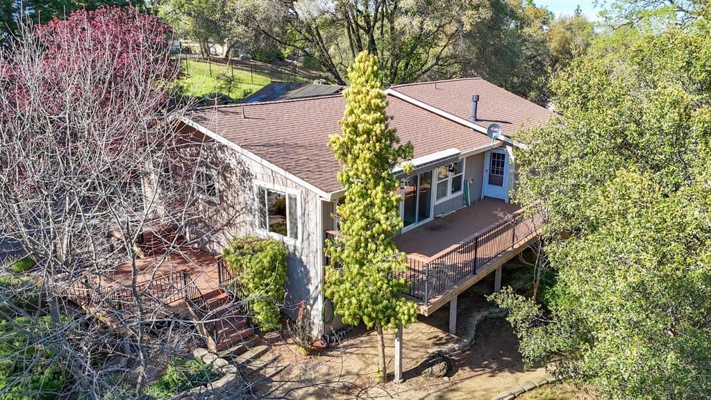2 bedroom house for sale at 2087 American River Trl Auburn Lake Trails - $590,000