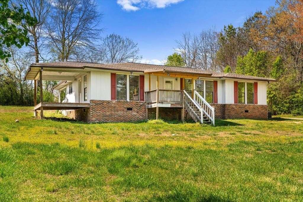 3 bedroom house for sale at 208 Pioneer Dr NW Dalton 30721 - $230,000