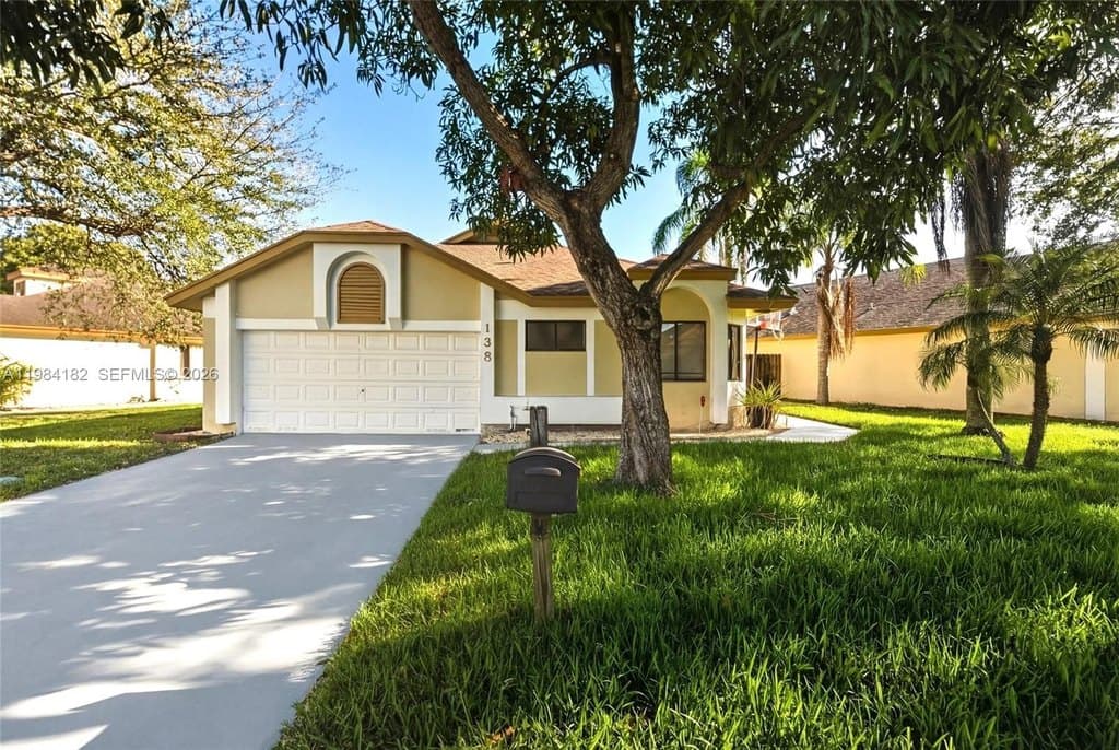 3 bedroom house for sale at Address unavailable North Lauderdale - $439,000