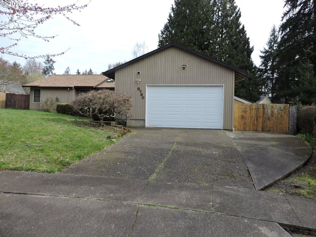 3 bedroom house for sale at 9780 SW Rodeo Pl Beaverton - $499,900