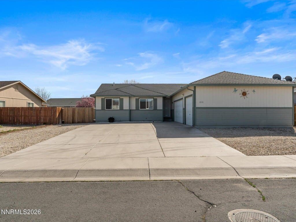 3 bedroom house for sale at 830 Stanton Ln Fernley 89408 - $374,900