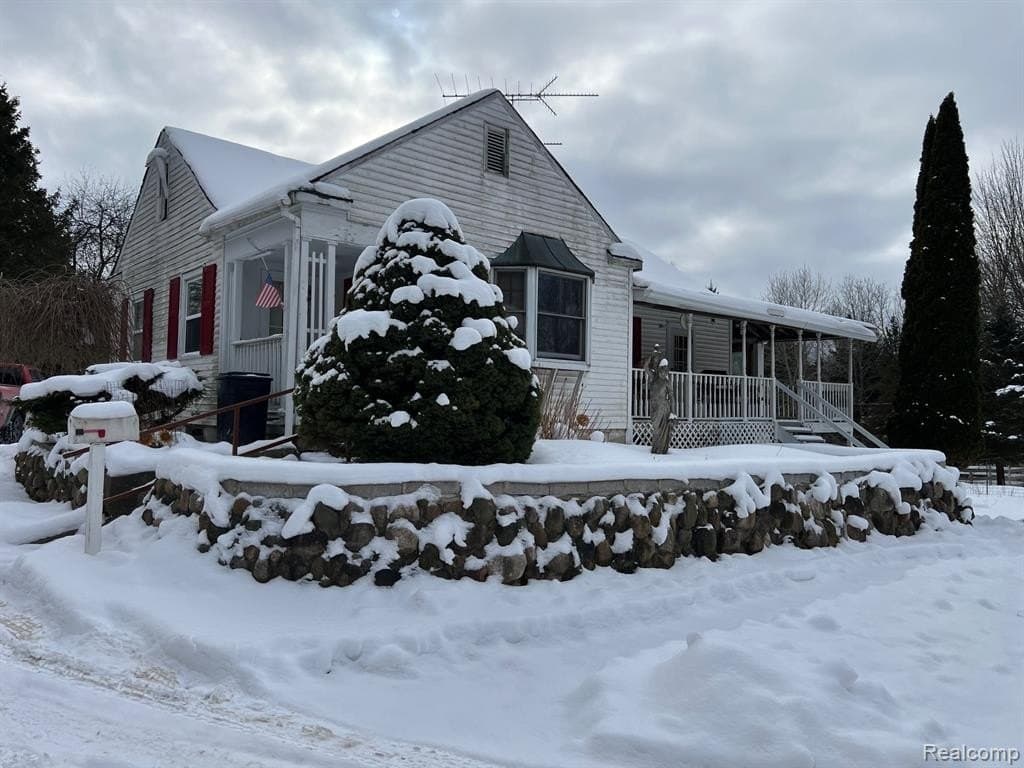 3 bedroom house for sale at 4384 Newark Rd Attica - $259,900