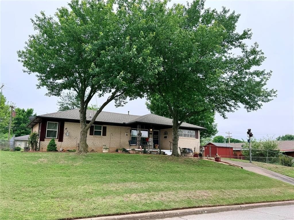3 bedroom house for sale at 316 W Truman Pl Purcell 73080 - $185,000