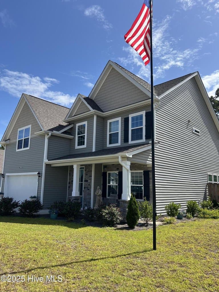 4 bedroom house for sale at 122 Ballantine Grove Ln Broad Creek - $605,000