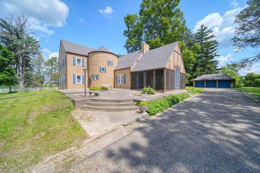 5 bedroom house for sale at 7295 N Gibbs Rd Albion - $549,000