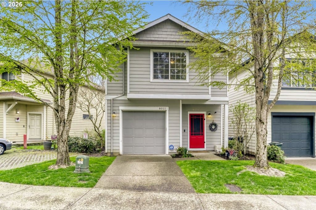 3 bedroom condo for sale at 8011 SE Sporri Ln Milwaukie 97267 - $415,000