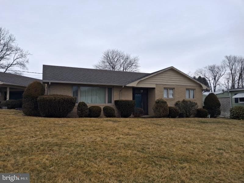 3 bedroom house for sale at 520 Swoope St Brisbin - $189,900
