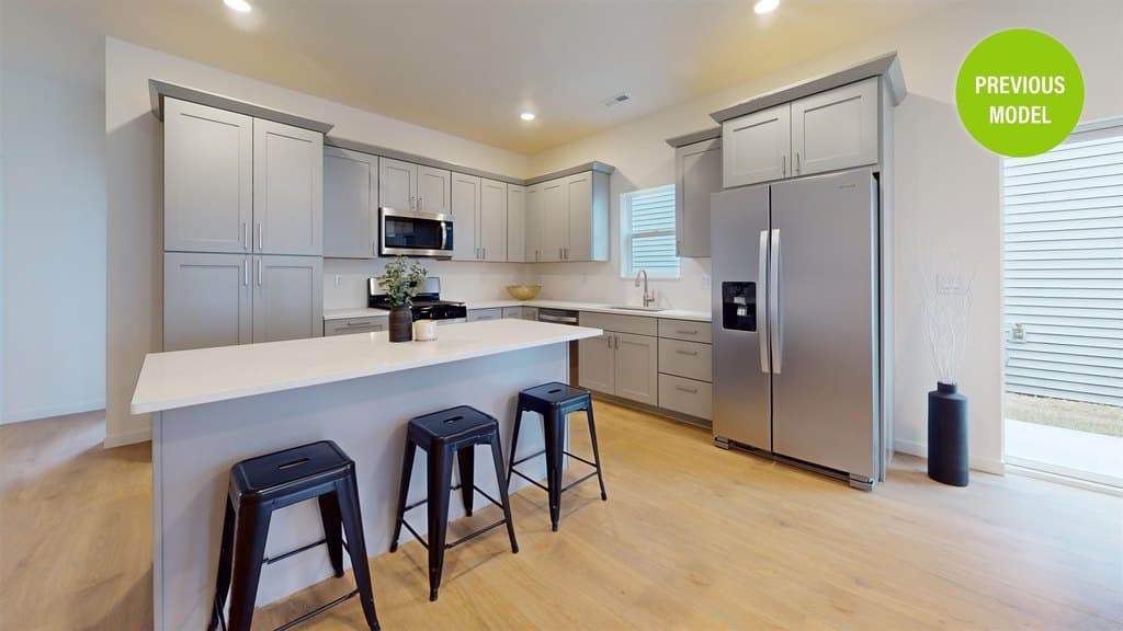 2 bedroom townhouse for sale at 2404 Landmark Dr Minot 58703 - $295,000