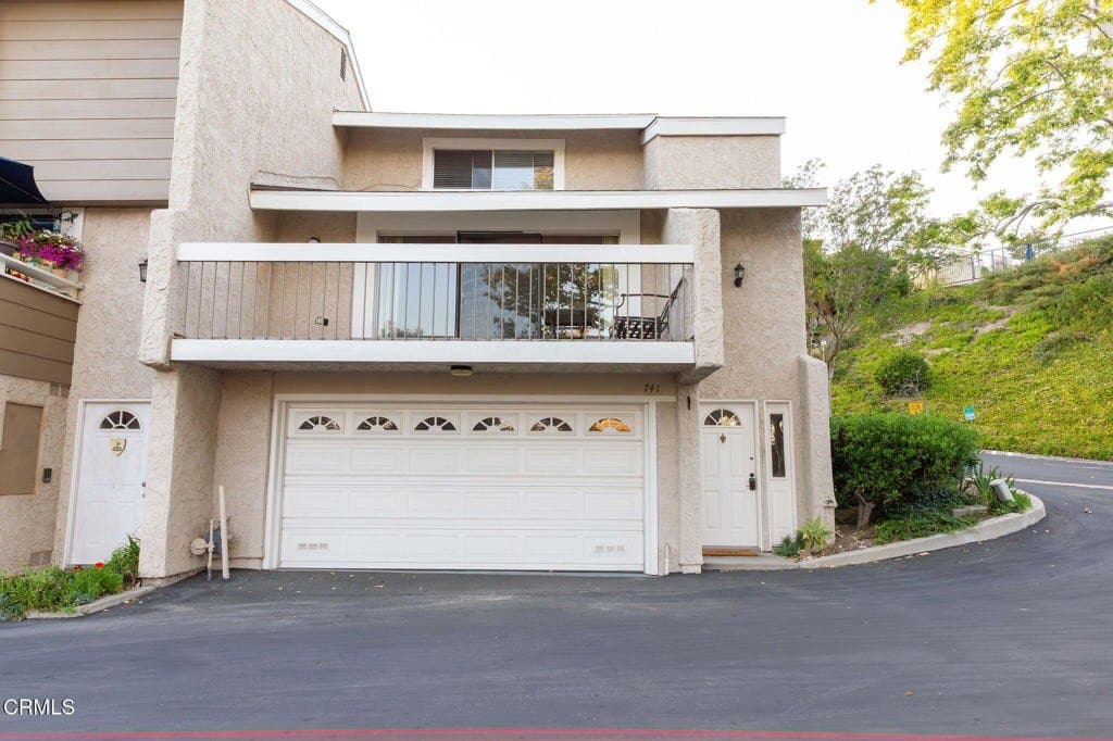 2 bedroom house for sale at 741 Warwick Ave Thousand Oaks 91360 - $599,000