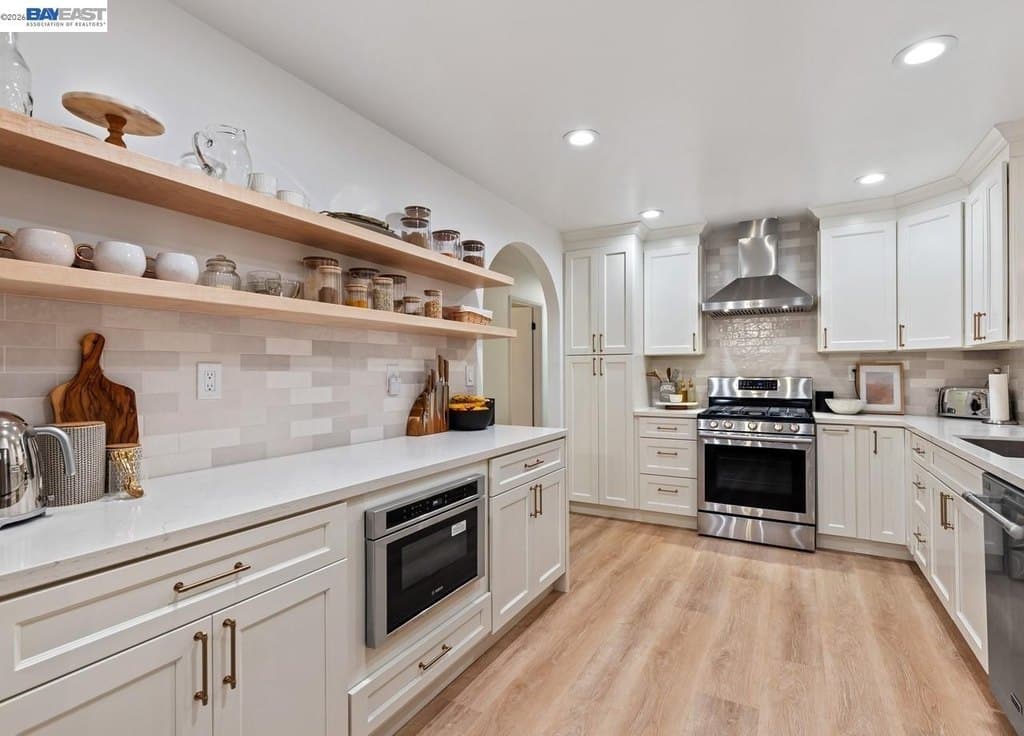 3 bedroom townhouse for sale at 2103 Dapplegray Ln Walnut Creek 94596 - $999,000