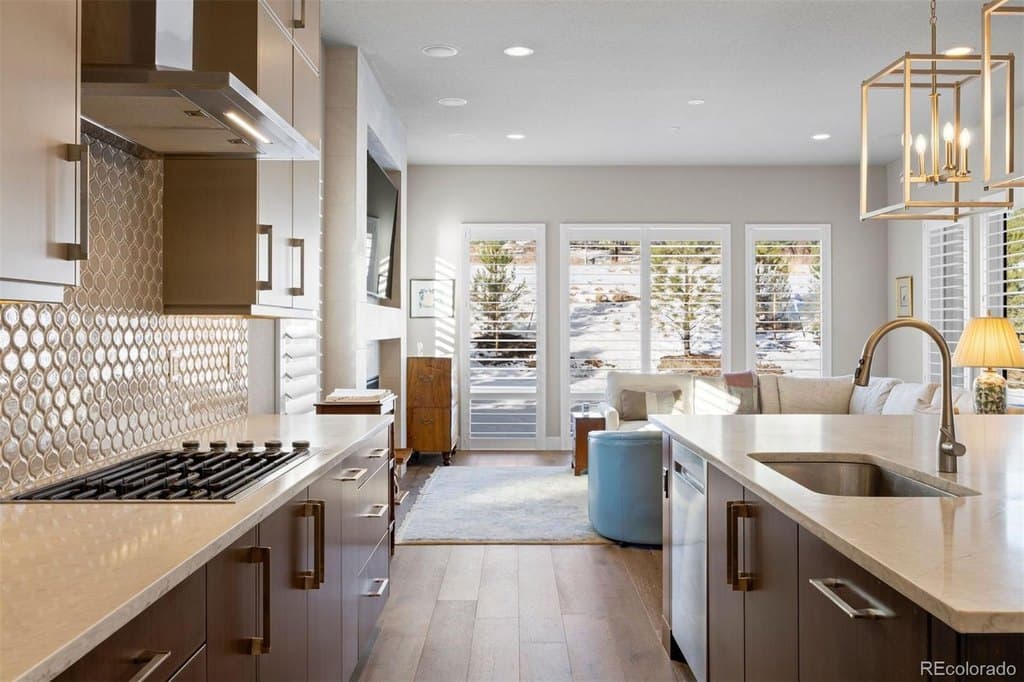 4 bedroom house for sale at 1173 Lost Elk Cir Castle Pines Village - $1,850,000