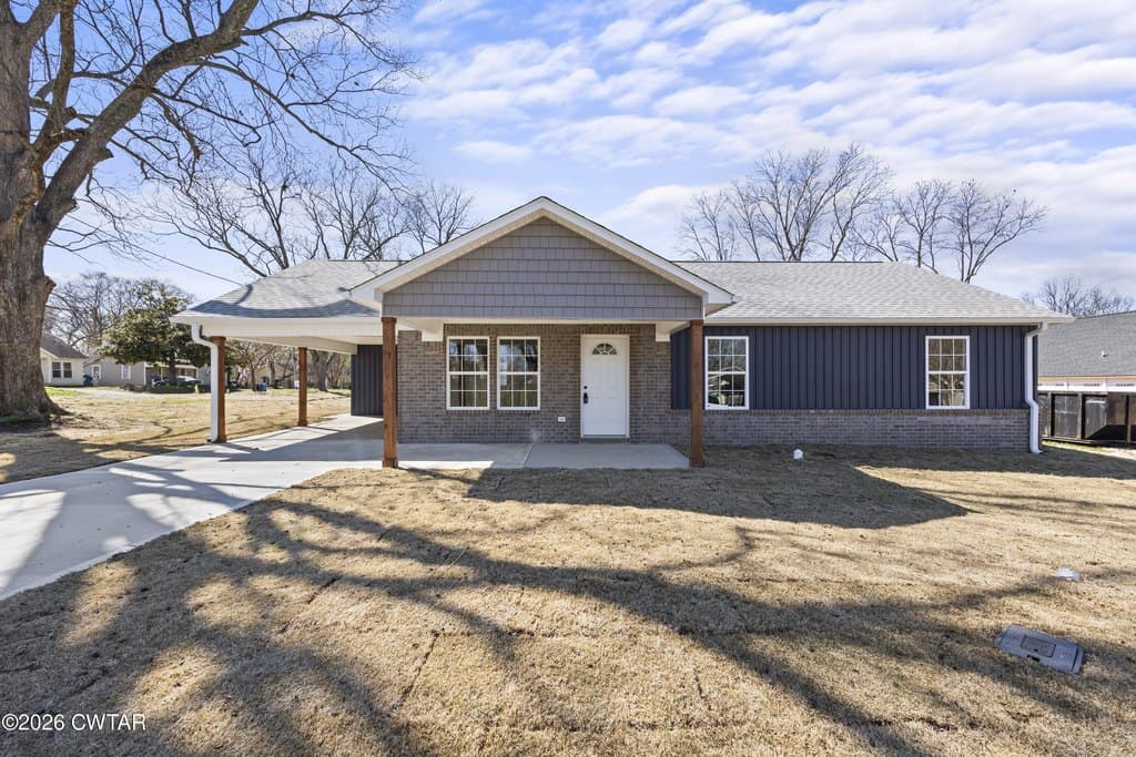 3 bedroom house for sale at 100 S Branch St Alamo - $239,900