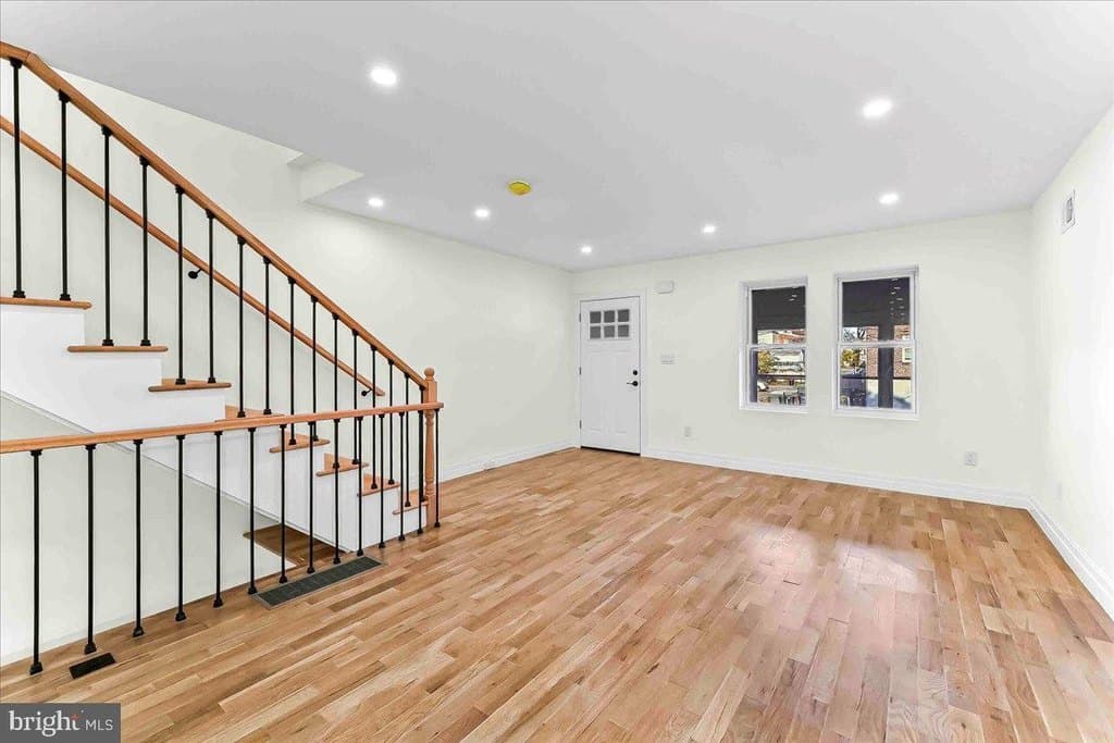 4 bedroom townhouse for sale at 1090 Eddystone Ave Eddystone - $359,900