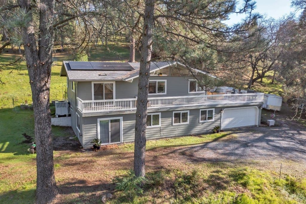 4 bedroom house for sale at 2869 Cascade Trl Auburn Lake Trails - $585,000