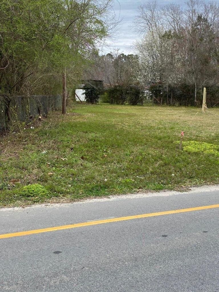land for sale at 114 Magnolia St Bonneau - $35,000