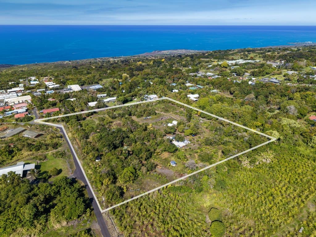 farm for sale at 81-1045 Keopuka Mauka Rd Captain Cook - $950,000
