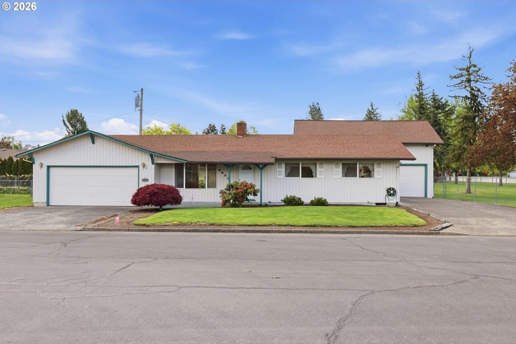 3 bedroom house for sale at 2925 17th Ave Forest Grove 97116 - $500,000