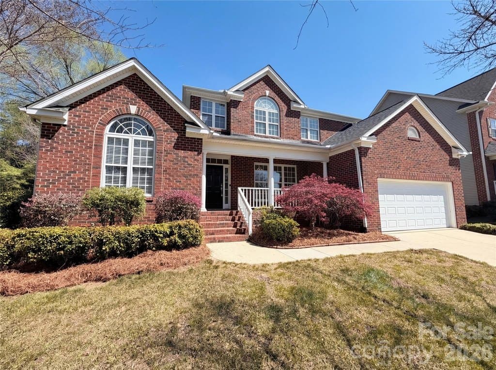 4 bedroom house for sale at 20224 Northport Dr Cornelius 28031 - $701,000