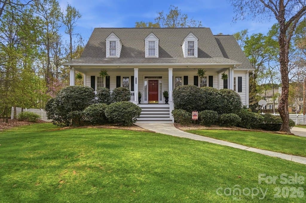 4 bedroom house for sale at 6310 Olsen Ln Indian Trail 28079 - $545,000