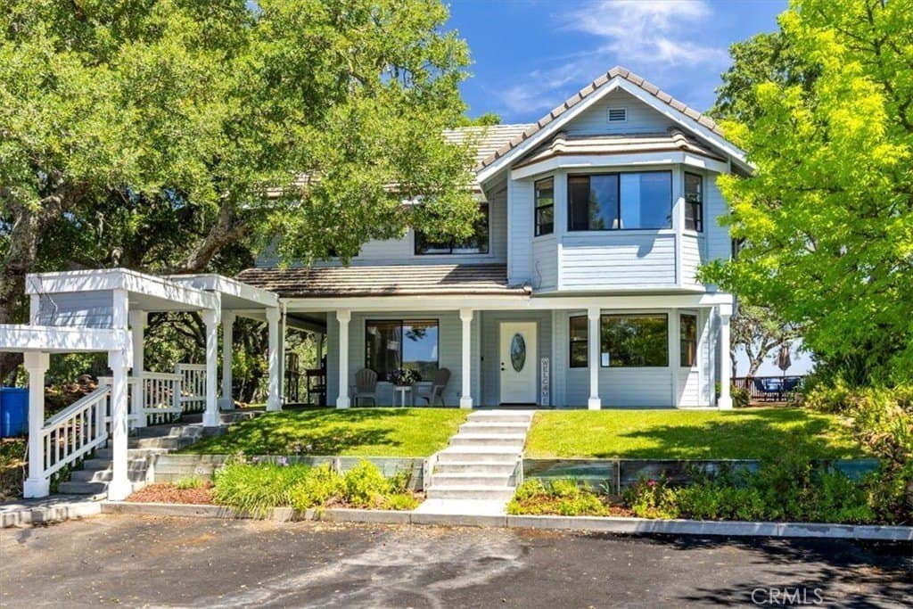 4 bedroom house for sale at 12355 Santa Ana Rd Atascadero - $1,180,000