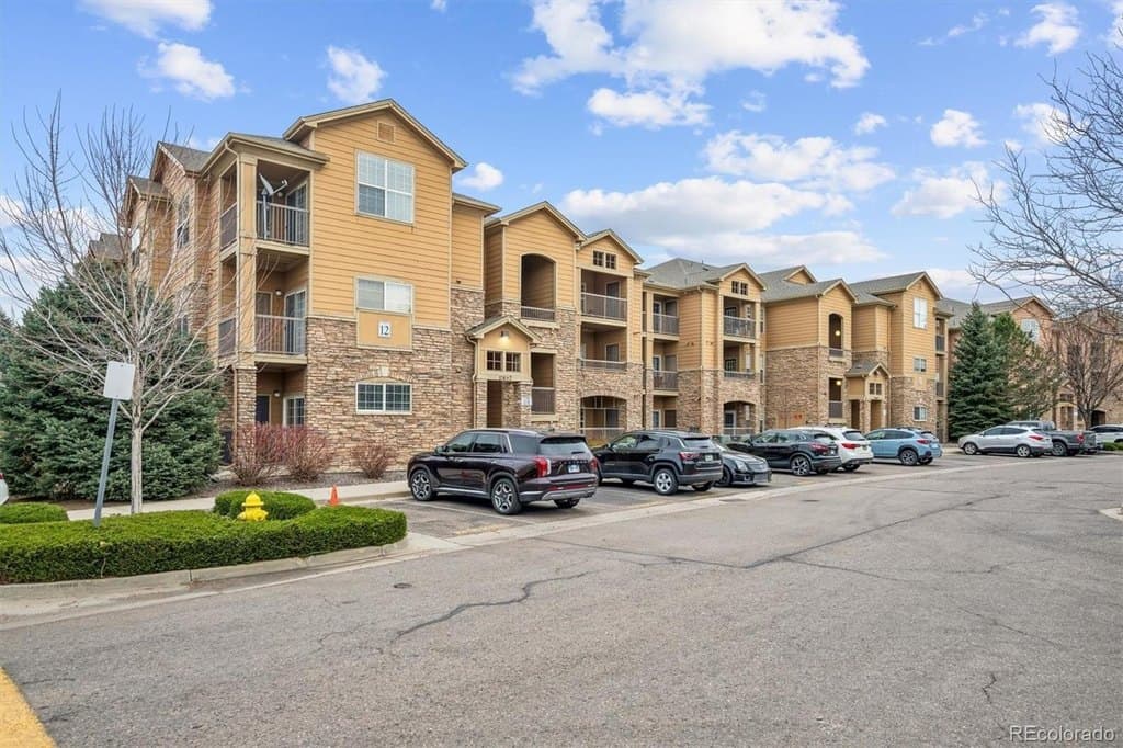2 bedroom condo for sale at 17497 Nature Walk Trl Unit 103 Parker 80134 - $285,000