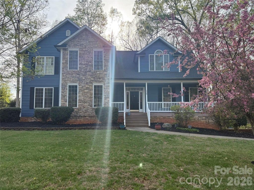 4 bedroom house for sale at 114 Palmetto Dr Mooresville 28117 - $799,000