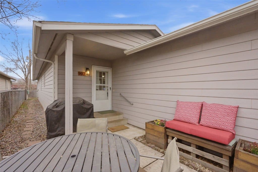 3 bedroom house for sale at 907 Defoe St Missoula - $469,000