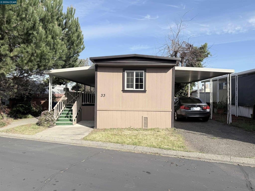 2 bedroom mobile home for sale at 244 American Canyon Rd Spc 33 American Canyon - $135,000