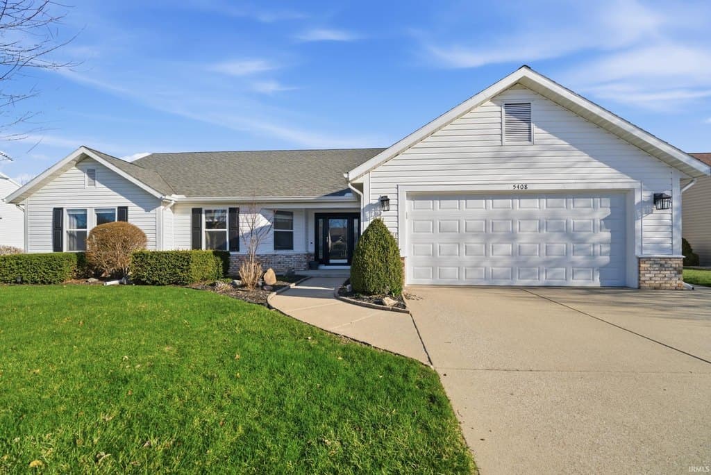 3 bedroom house for sale at 5408 Goldersgreen Dr Lafayette - $359,900