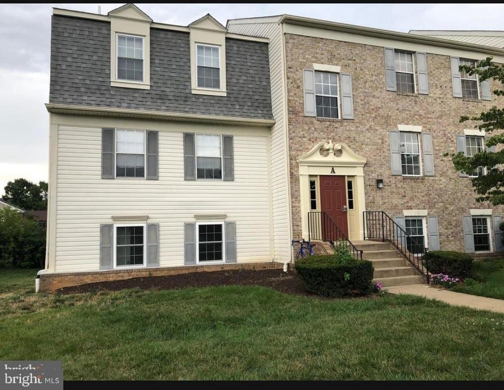 2 bedroom condo for sale at 1405 Key Pkwy Unit 201A Frederick 21702 - $199,000
