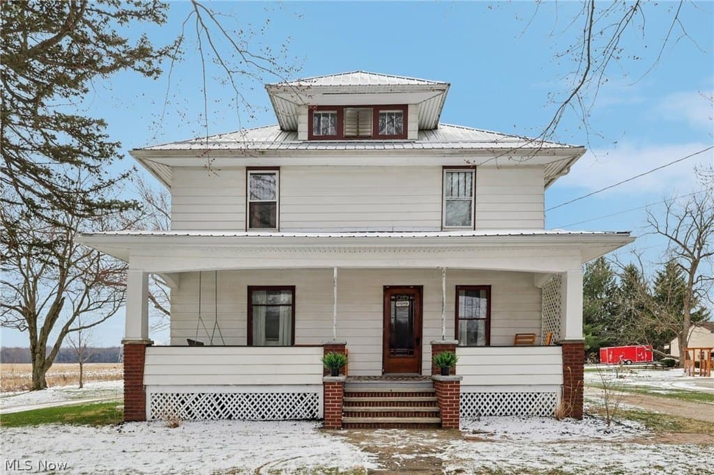 4 bedroom house for sale at 991 Broad St Wadsworth 44281 - $274,900