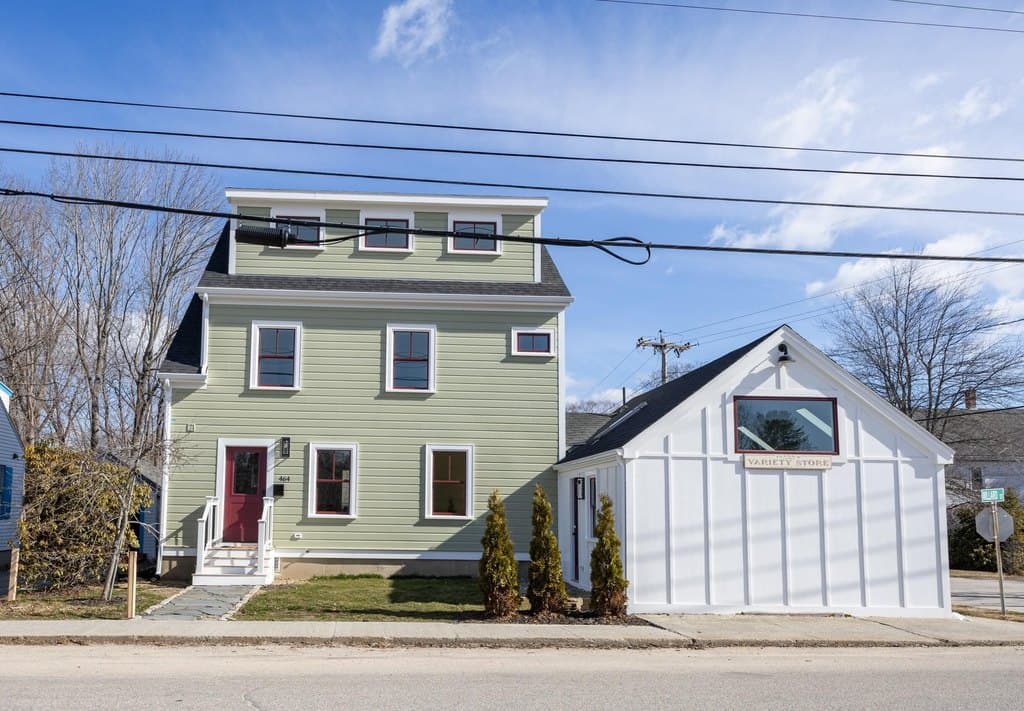 4 bedroom house for sale at 464 Preble St South Portland 04106 - $1,295,000