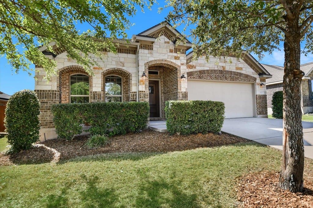 3 bedroom house for sale at 1024 Arvada Dr Leander 78641 - $333,000