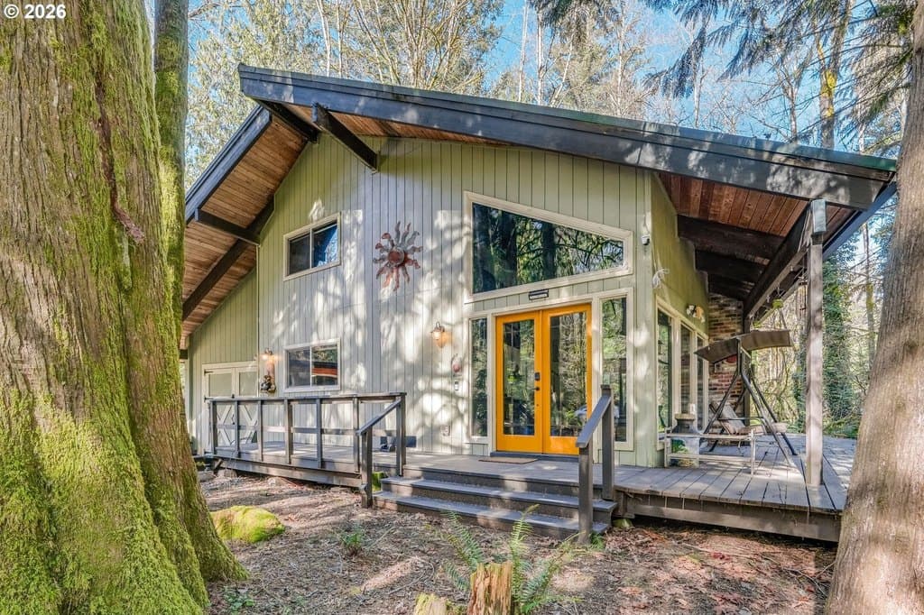 3 bedroom house for sale at 65045 E Barlow Trail Rd Mount Hood Villages 97049 - $669,500