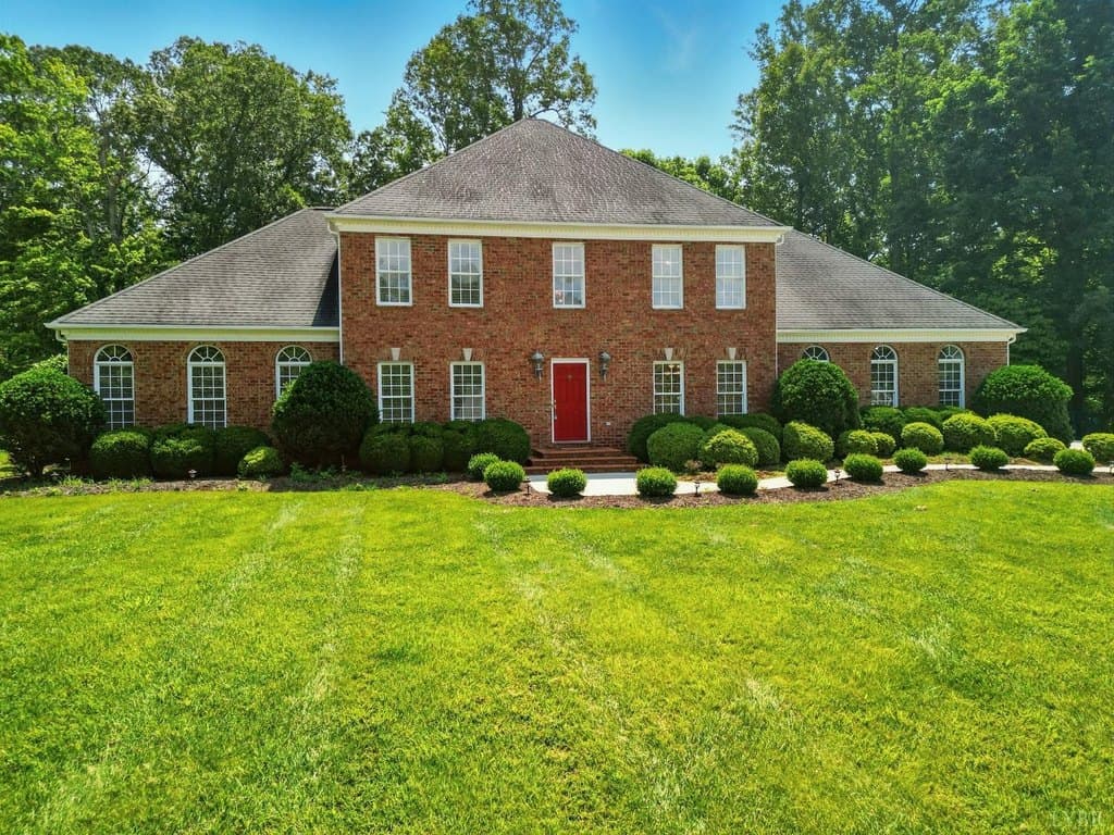4 bedroom house for sale at 103 Waterton Dr Lynchburg 24503 - $687,500