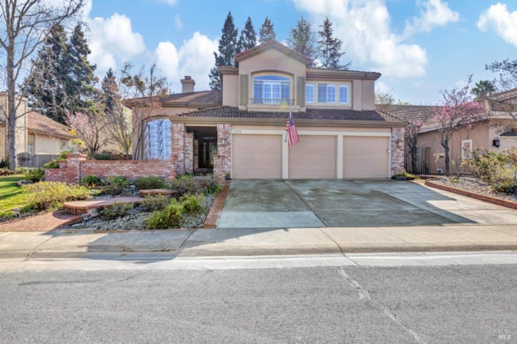 5 bedroom house for sale at 3229 Seminole Cir Fairfield 94534 - $1,124,500