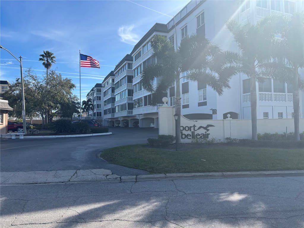 2 bedroom condo for sale at Address unavailable Belleair Bluffs - $235,000