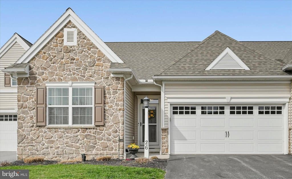 2 bedroom condo for sale at 26 Midway Farms Ln Lancaster 17602 - $400,000