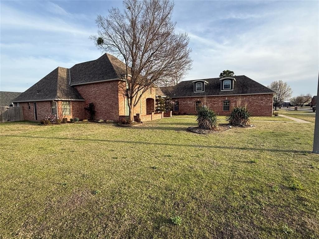 3 bedroom house for sale at 4100 Hidden Lake Cir Moore 73160 - $546,000