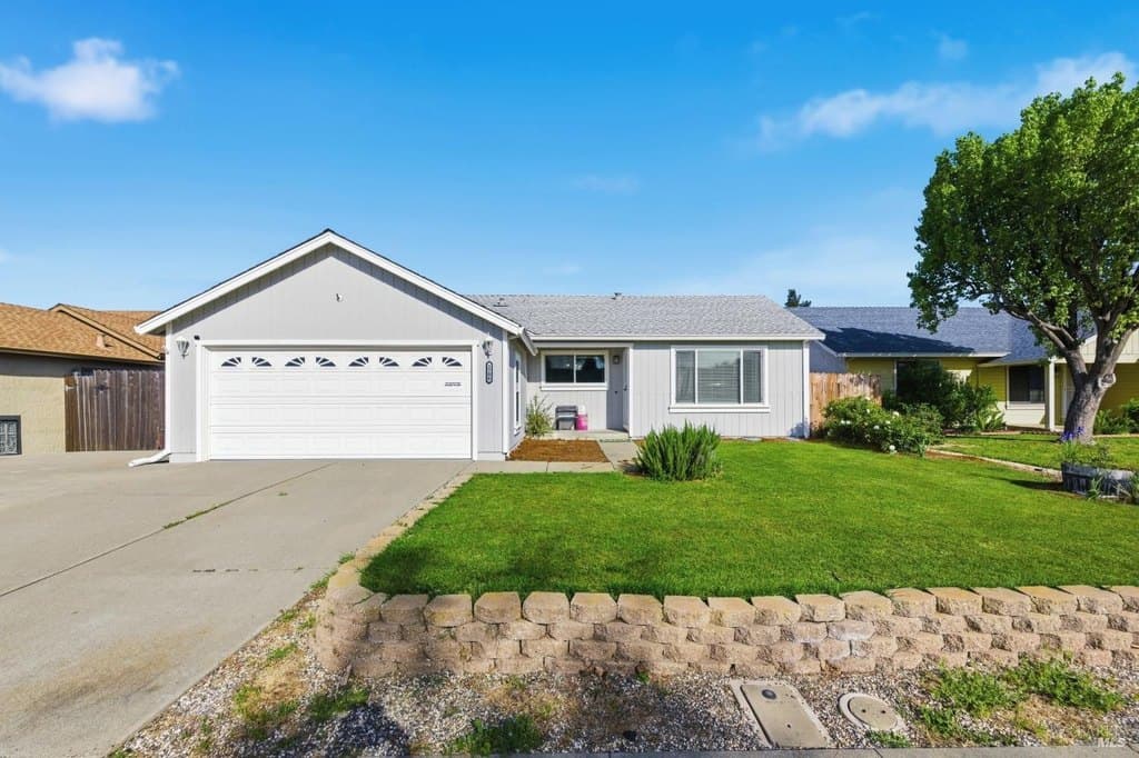 3 bedroom house for sale at 1706 Ventura Way Suisun City 94585 - $515,000