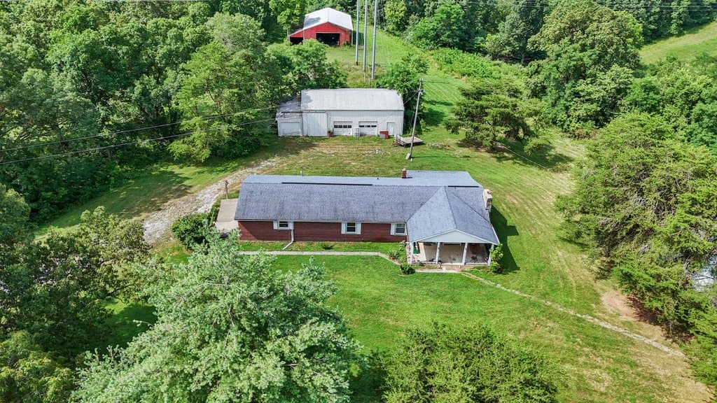 4 bedroom farm for sale at 13843 Highway 10 N Butler - $725,000