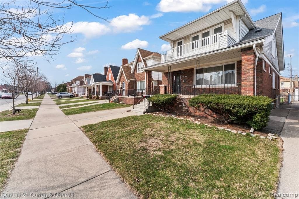 3 bedroom house for sale at 6625 Reuter St Dearborn 48126 - $299,500