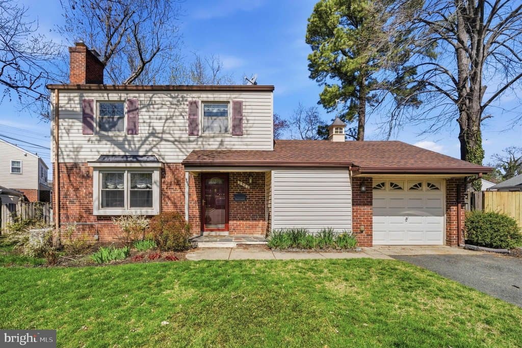 3 bedroom house for sale at 2502 Hughes Rd Adelphi - $425,000