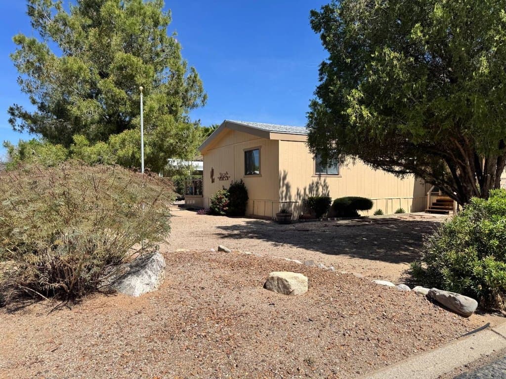 3 bedroom mobile home for sale at 3950 E Hawser St Trlr 42 Catalina - $124,000