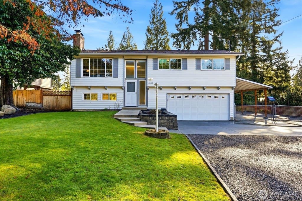 3 bedroom house for sale at 3613 98th Dr SE Lake Stevens 98258 - $665,000