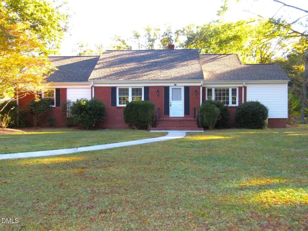 4 bedroom house for sale at 600 18th St Butner - $309,900